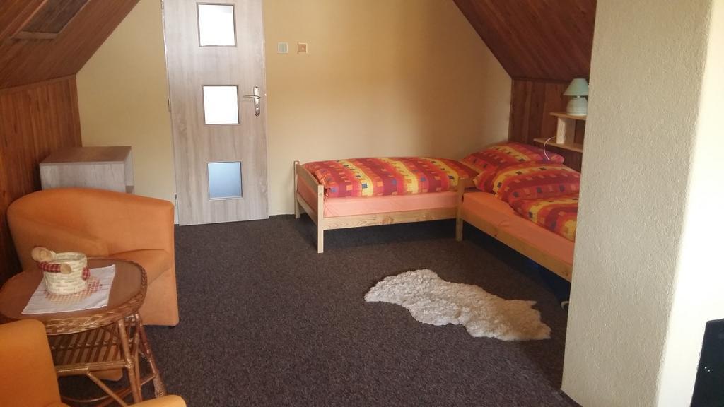 Liptovská Chata pri potoku Liptovský Mikuláš Exterior foto